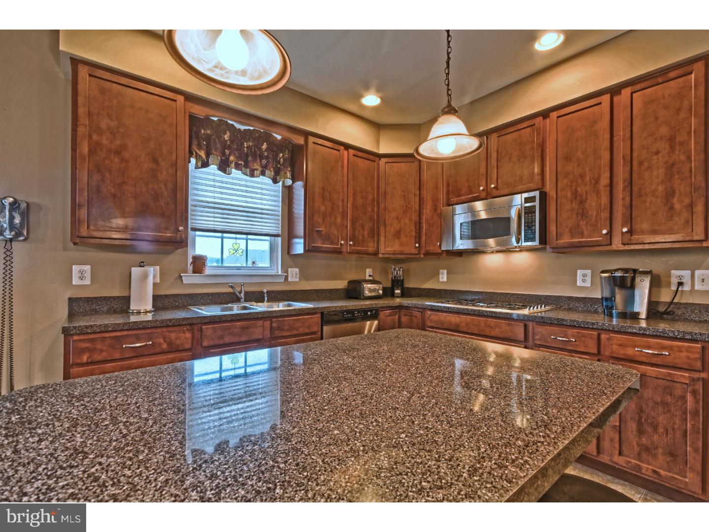 563 Thackery Court Mickleton, NJ 08056 - Photo 11 of 25