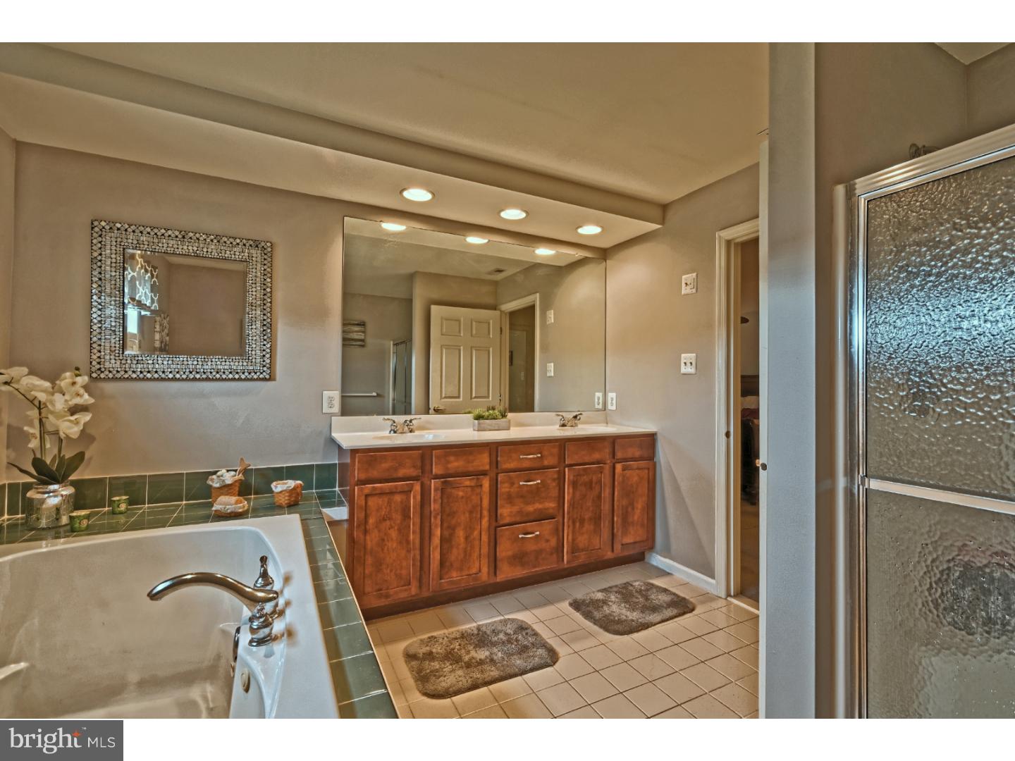 563 Thackery Court Mickleton, NJ 08056 - Photo 19 of 25