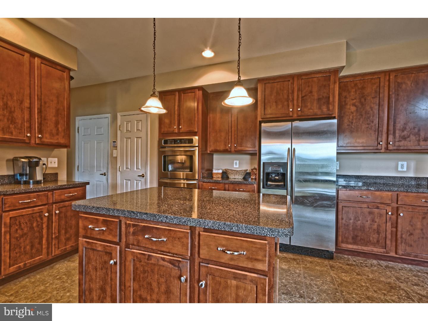 563 Thackery Court Mickleton, NJ 08056 - Photo 10 of 25