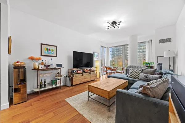 $899,000 | 2 Shore Lane, Unit 203, Jersey City, NJ 07310