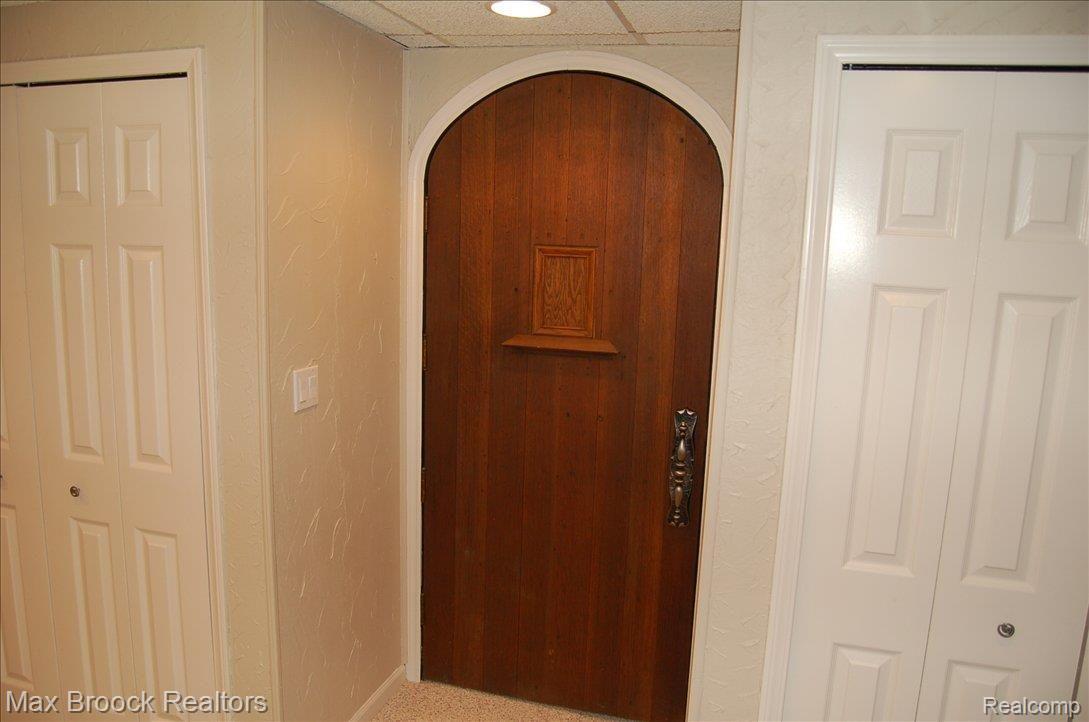 624 Birch Tree Court Rochester, MI 48306 - Photo 17 of 23 DSC_0039