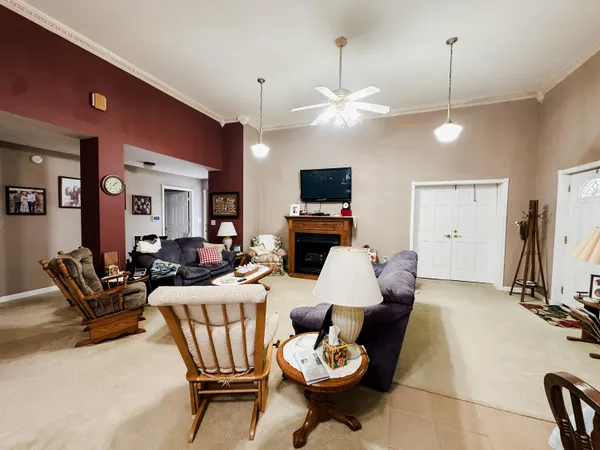 $2,000,000 | 7055 Mooneyham Lonewood Road, Spencer, TN 38585