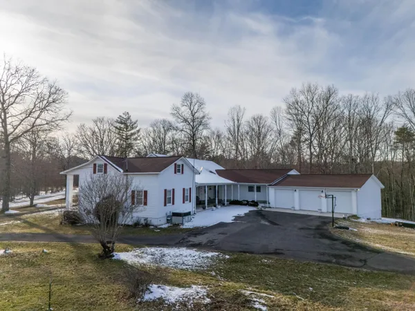 $2,000,000 | 7055 Mooneyham Lonewood Road, Spencer, TN 38585