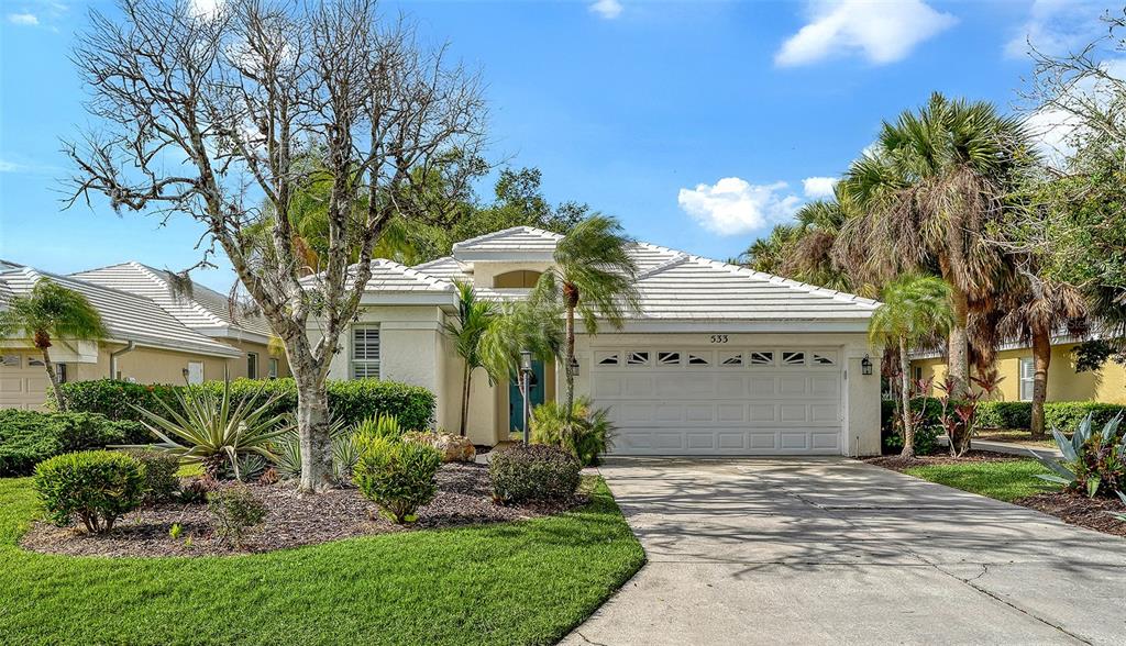 533 Fallbrook Drive Venice, FL 34292 - Photo 1 of 70
