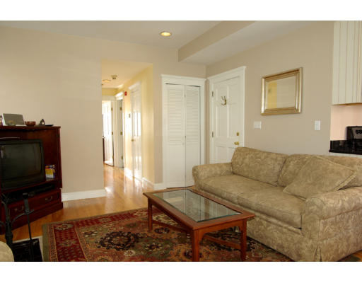 24 High Street, Unit 2 Boston, MA 02129 - Photo 3 of 7 Gallery Image 3