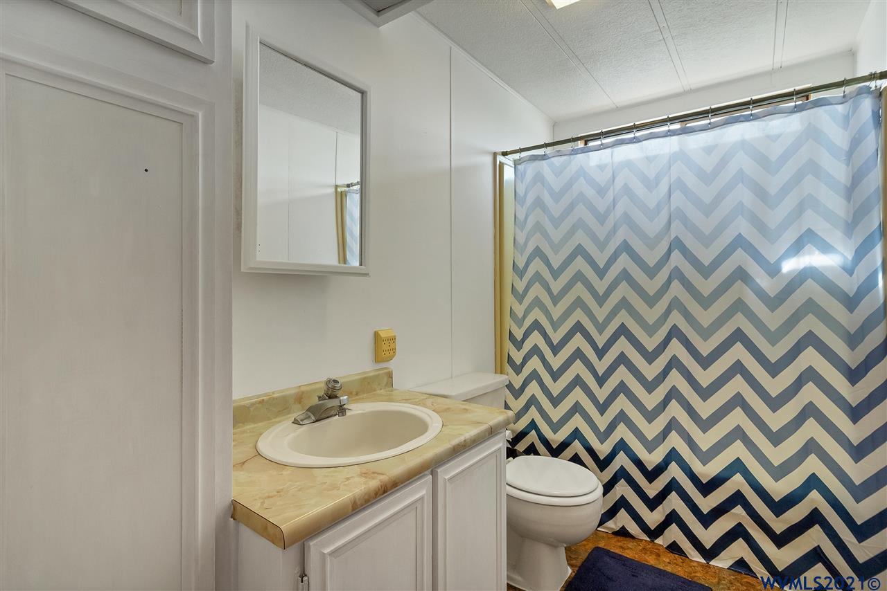 3426 Elm Street, Unit 5 Hubbard, OR 97032 - Photo 16 of 27