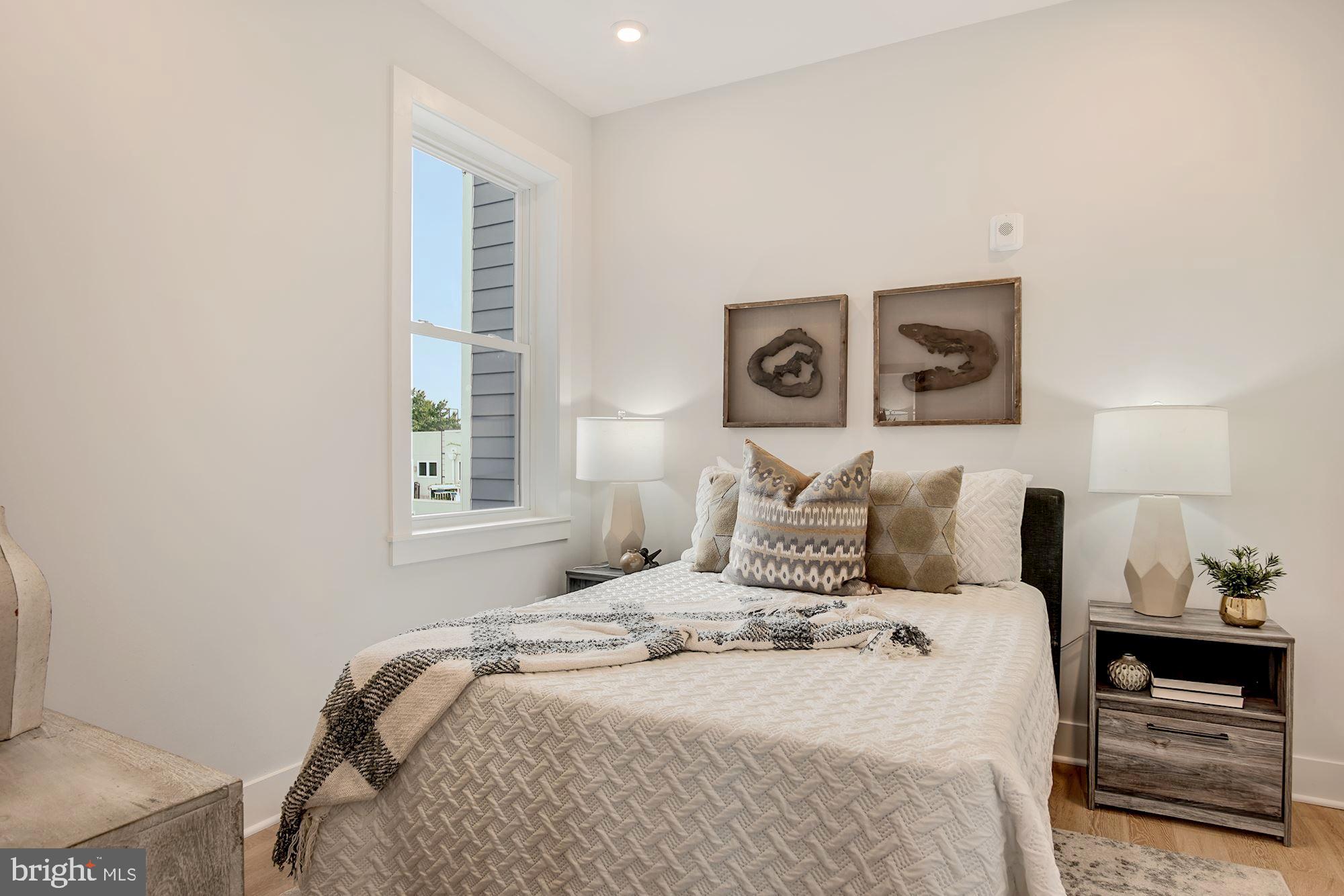 2717 Ontario Road Northwest, Unit 401 Washington, DC 20009 - Photo 13 of 19 Guest Bedroom