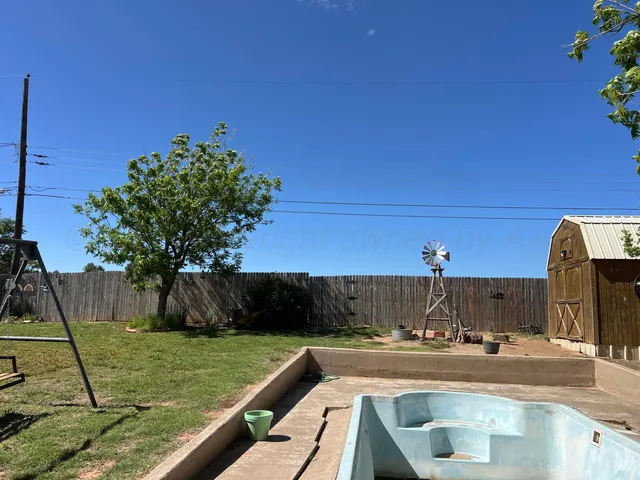 $257,500 | 415 Mesquite Avenue, Amarillo, TX 79108