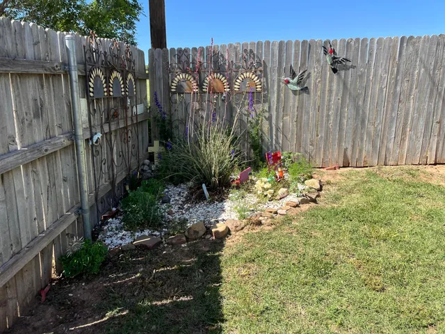 $257,500 | 415 Mesquite Avenue, Amarillo, TX 79108