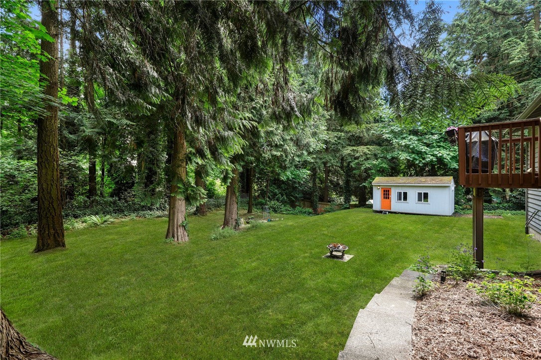 20917 West Richmond Road Bothell, WA 98021 - Photo 22 of 27