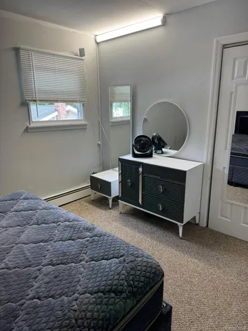 $2,800 | 37 Broadway, West Babylon, NY 11704