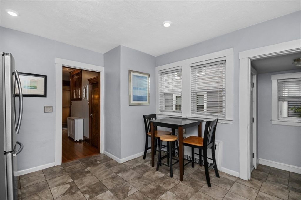 27 St Agatha Road Milton, MA 02186 - Photo 7 of 38 Gallery Image 7
