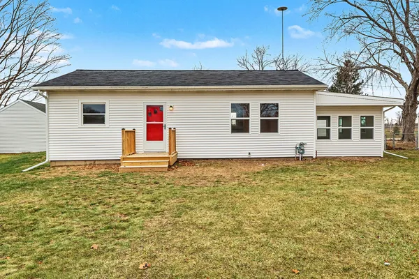 $244,900 | 1048 South Kalamazoo Avenue, Marshall, MI 49068