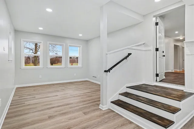 $244,900 | 1048 South Kalamazoo Avenue, Marshall, MI 49068