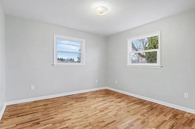 $244,900 | 1048 South Kalamazoo Avenue, Marshall, MI 49068