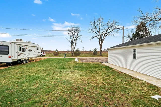 $244,900 | 1048 South Kalamazoo Avenue, Marshall, MI 49068