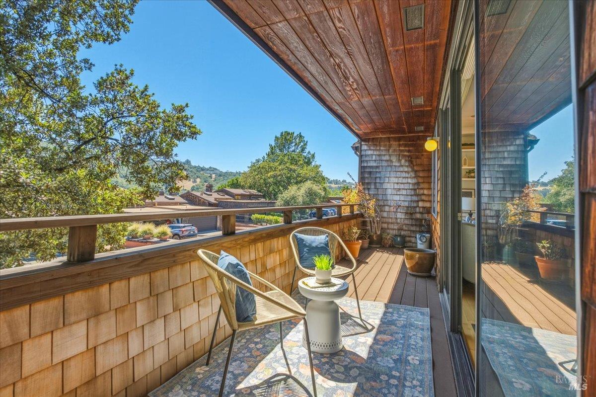 316 El Faisan Drive San Rafael, CA 94903 - Photo 21 of 28