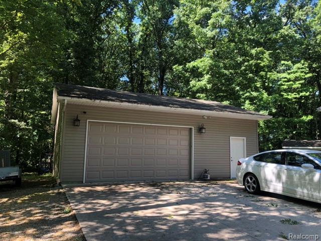 7907 Stewart Road Monroe, MI 48162 - Photo 3 of 6