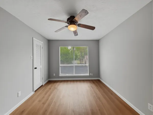 $1,900 | 168 Old Bridge Lake Street, Houston, TX 77069