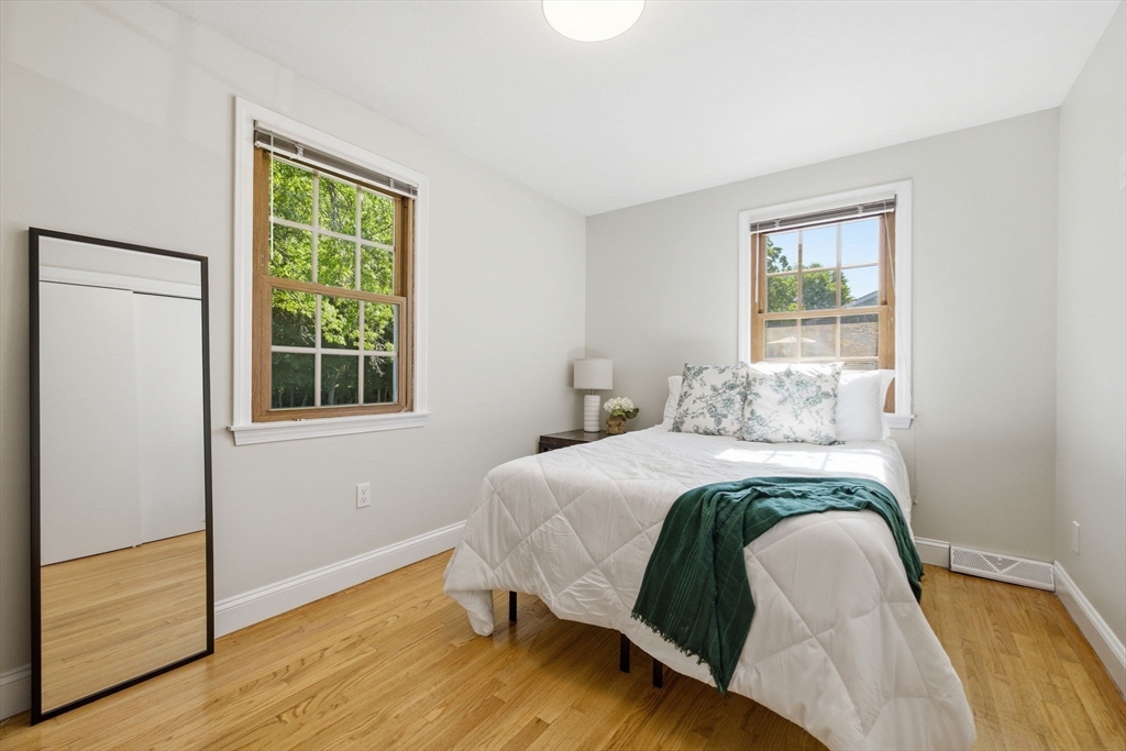 100 Beacon Hill Road West Springfield, MA 01089 - Photo 17 of 24