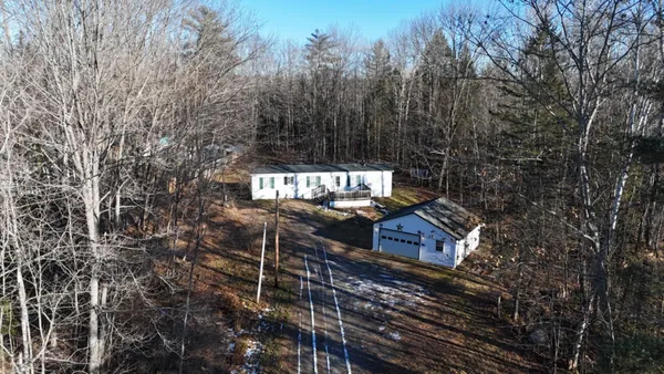 $157,000 | 189 Commercial Street, St. Albans, ME 04971