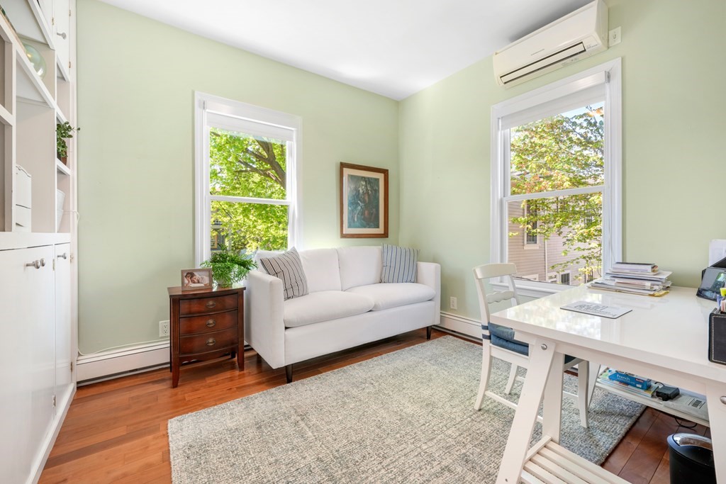 17 Roberts Road, Unit A Cambridge, MA 02138 - Photo 13 of 25