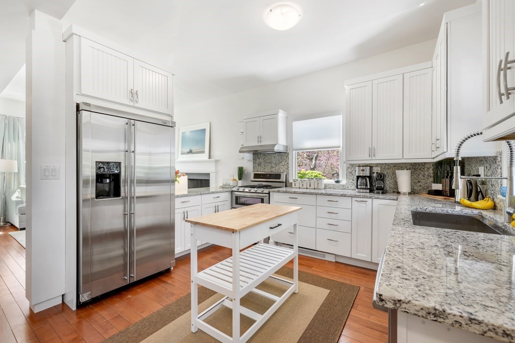 17 Roberts Road, Unit A Cambridge, MA 02138 - Photo 7 of 25