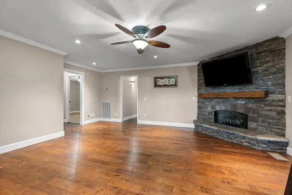 $337,500 | 20262 Highway 117, Ider, AL 35981