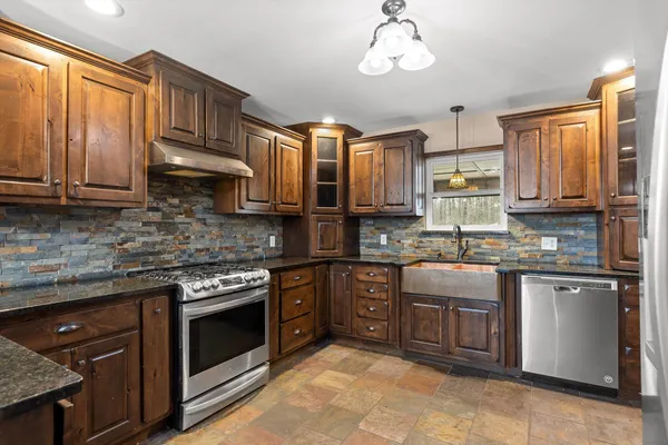 $337,500 | 20262 Highway 117, Ider, AL 35981