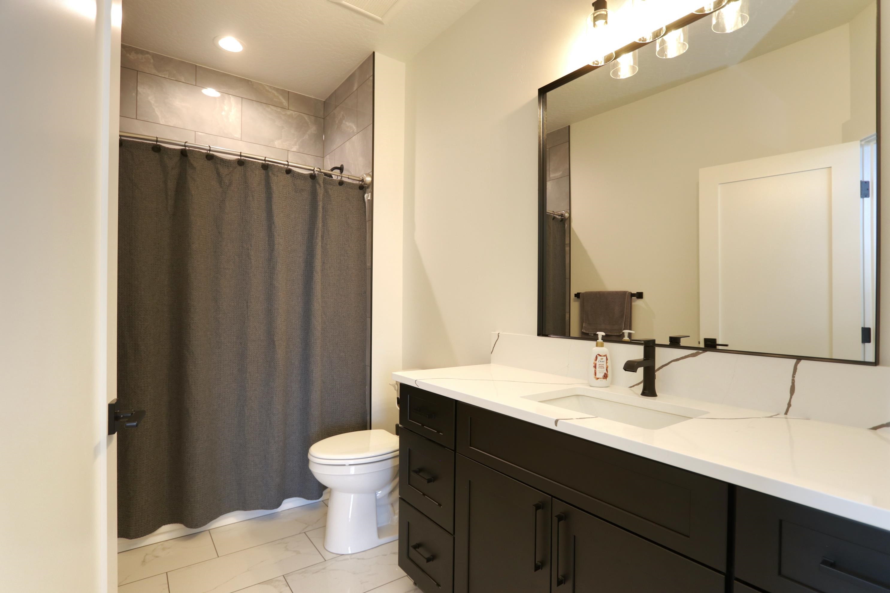 26433 North Spotted Road Deer Park, WA 99006 - Photo 17 of 28 Gallery Image 17