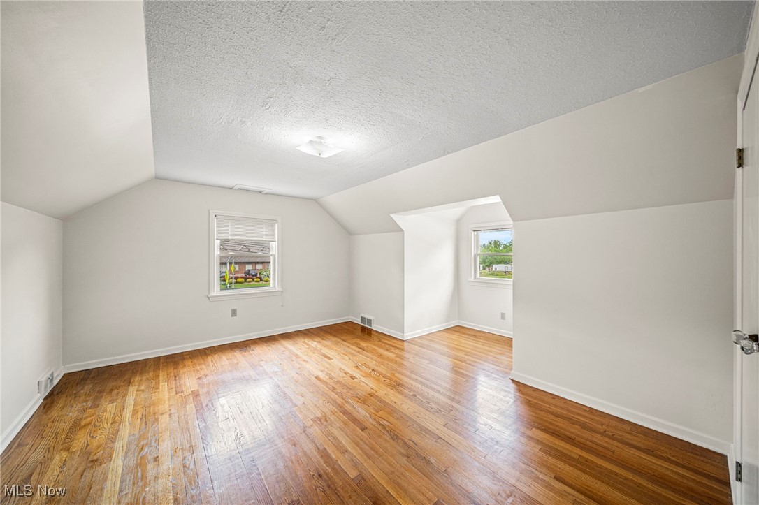2039 South Green Road South Euclid, OH 44121 - Photo 29 of 35