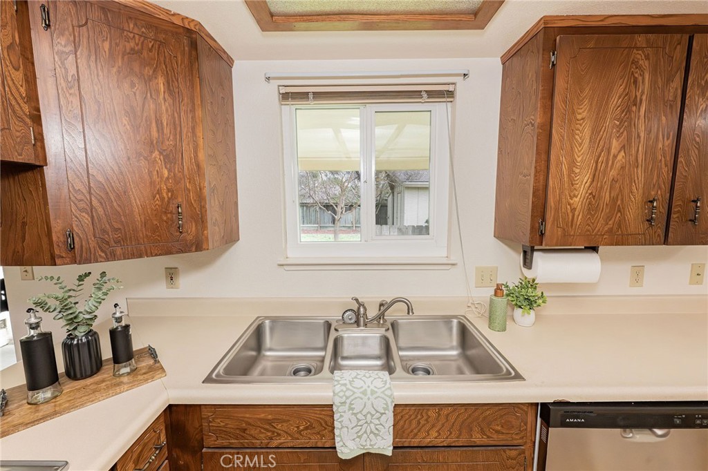 329 Byron Way Orland, CA 95963 - Photo 12 of 35 a bathroom with a sink and a mirror