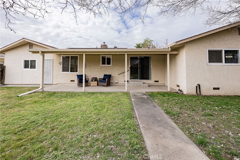 329 Byron Way Orland, CA 95963 - Photo 31 of 35 a view of a house with backyard