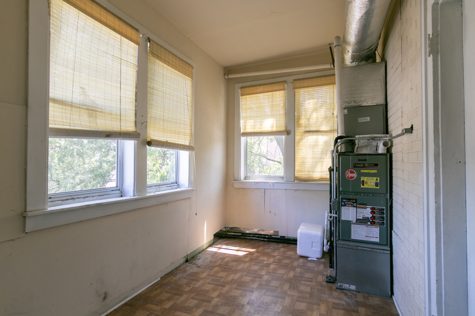 4101 North Bell Avenue, Unit 2 Chicago, IL 60618 - Photo 14 of 16 an empty room with windows