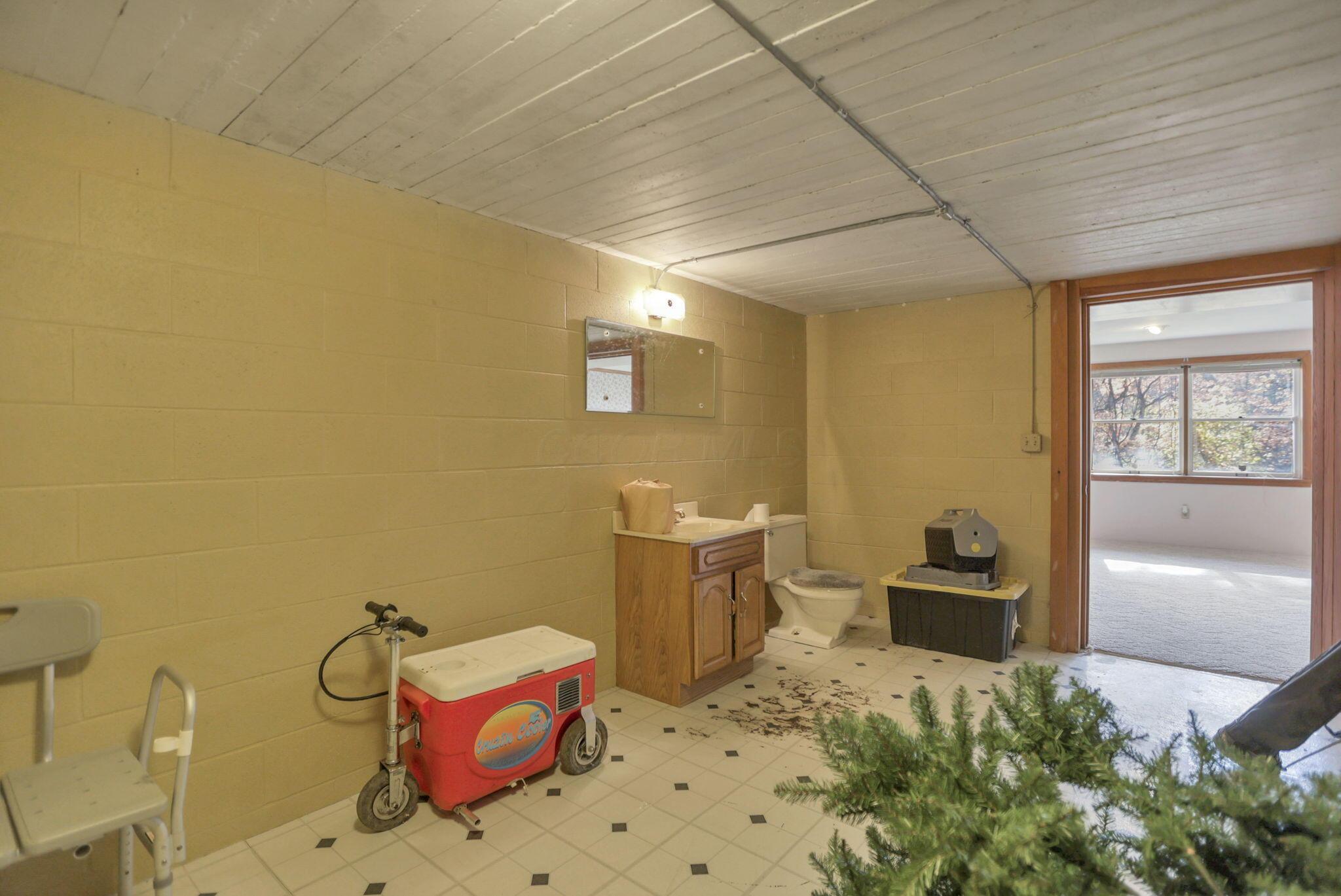 580 Tarkiln Road Southeast Lancaster, OH 43130 - Photo 48 of 98 48-web-or-mls-BS5A9704