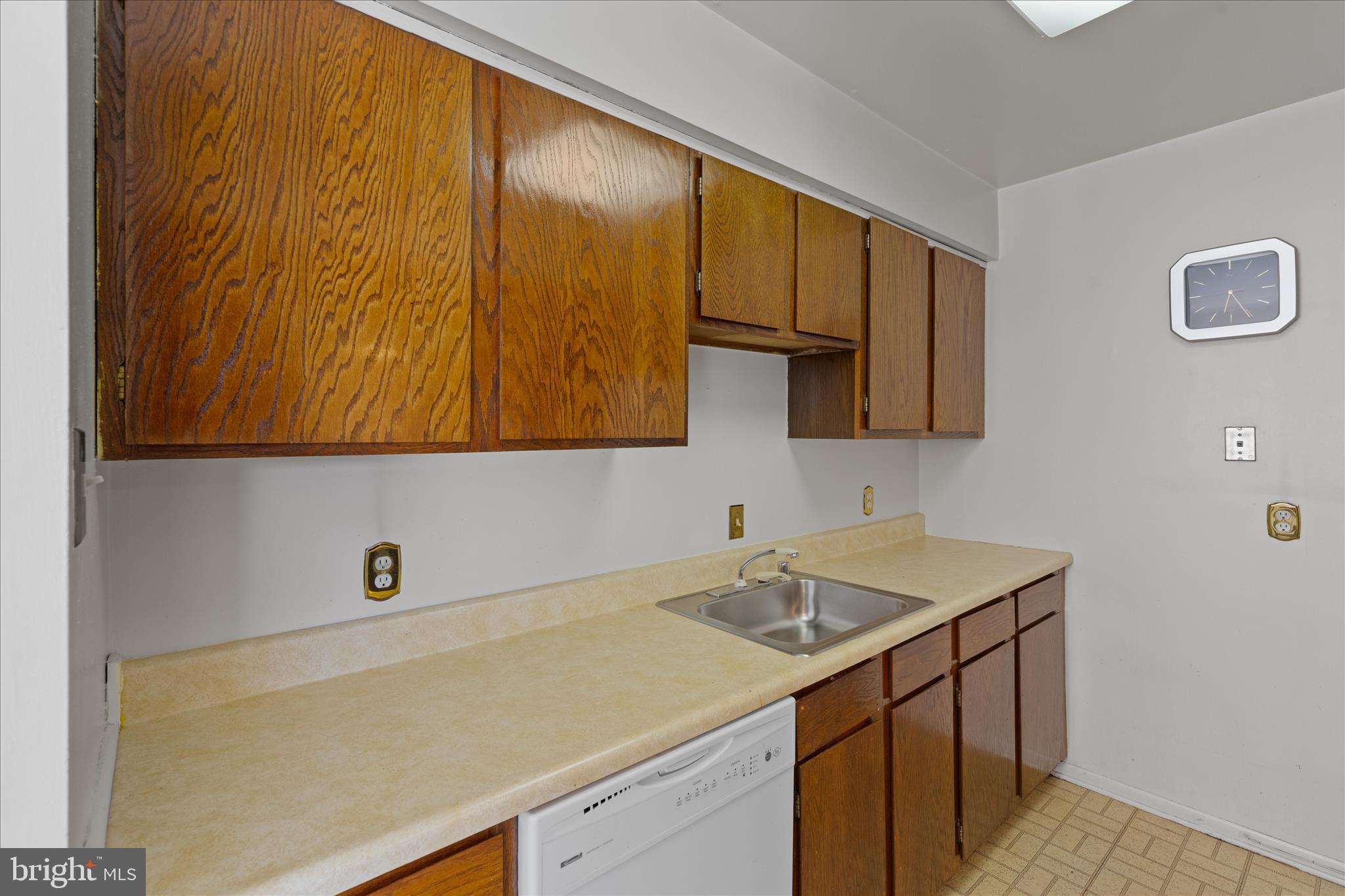 3166 Berry Road Northeast, Unit 27 Washington, DC 20018 - Photo 11 of 25