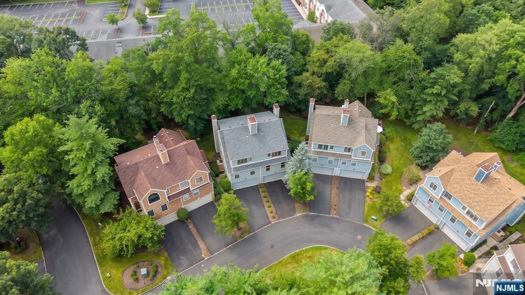 15 Nuthatcher Court Wayne, NJ 07470 - Photo 31 of 34