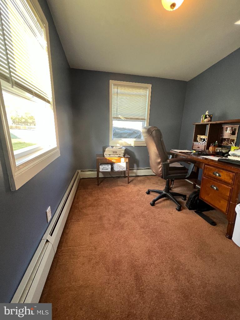 10 Quakeroak Road Levittown, PA 19057 - Photo 11 of 22 Gallery Image 11