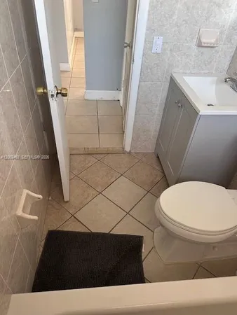 $2,000 | 3723 Northwest 23rd Avenue, Unit 2, Miami, FL 33142