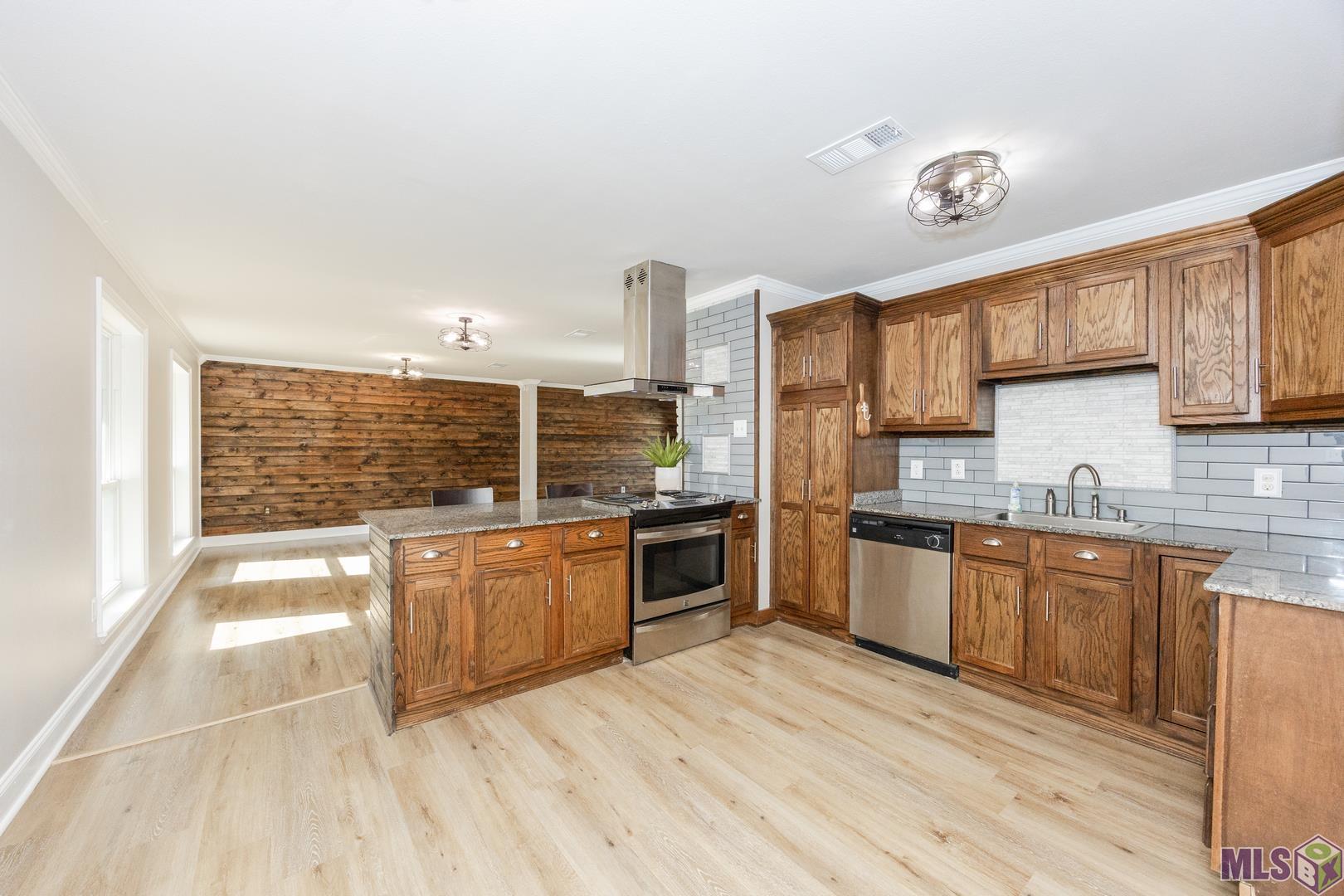 13614 Calcasieu Avenue Baton Rouge, LA 70818 - Photo 8 of 23