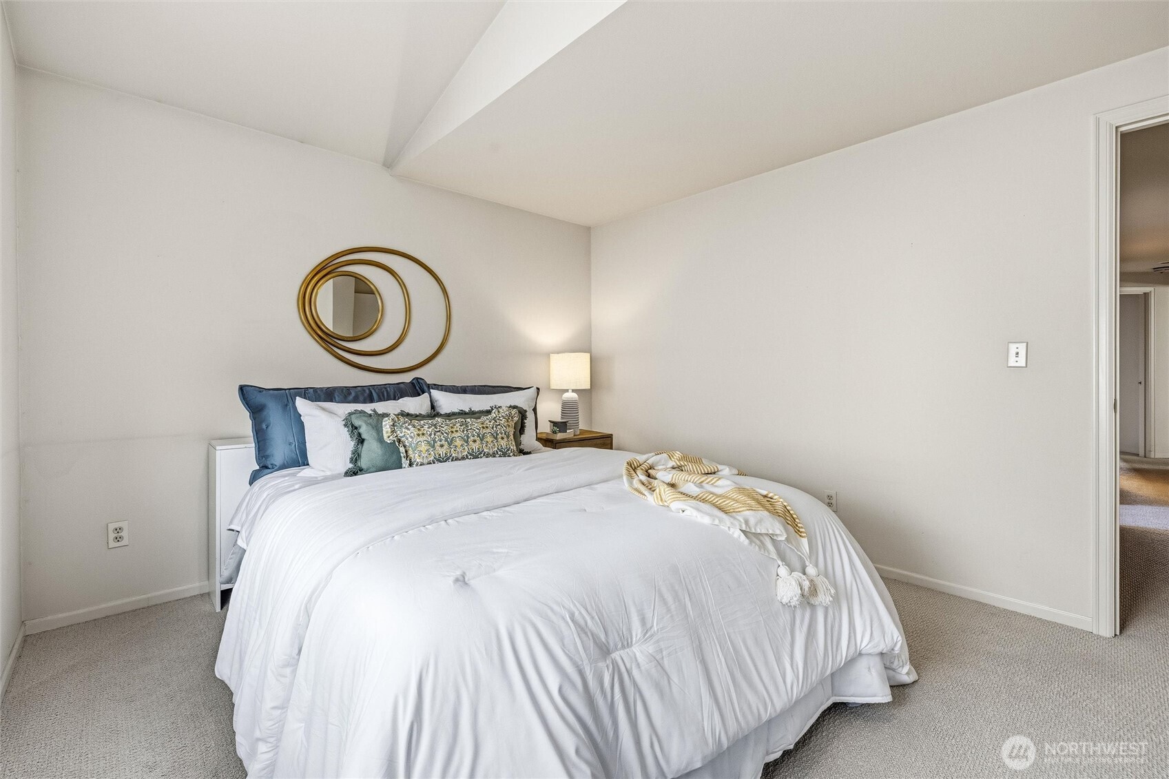 480 South State Street, Unit 204 Bellingham, WA 98225 - Photo 28 of 37