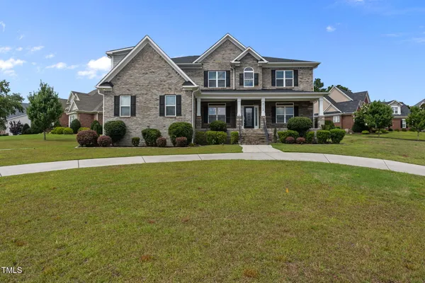 $599,900 | 3108 Hampton Ridge Road, Fayetteville, NC 28311