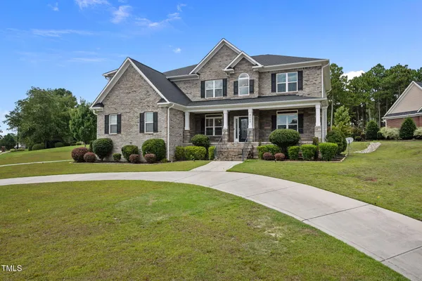 $599,900 | 3108 Hampton Ridge Road, Fayetteville, NC 28311