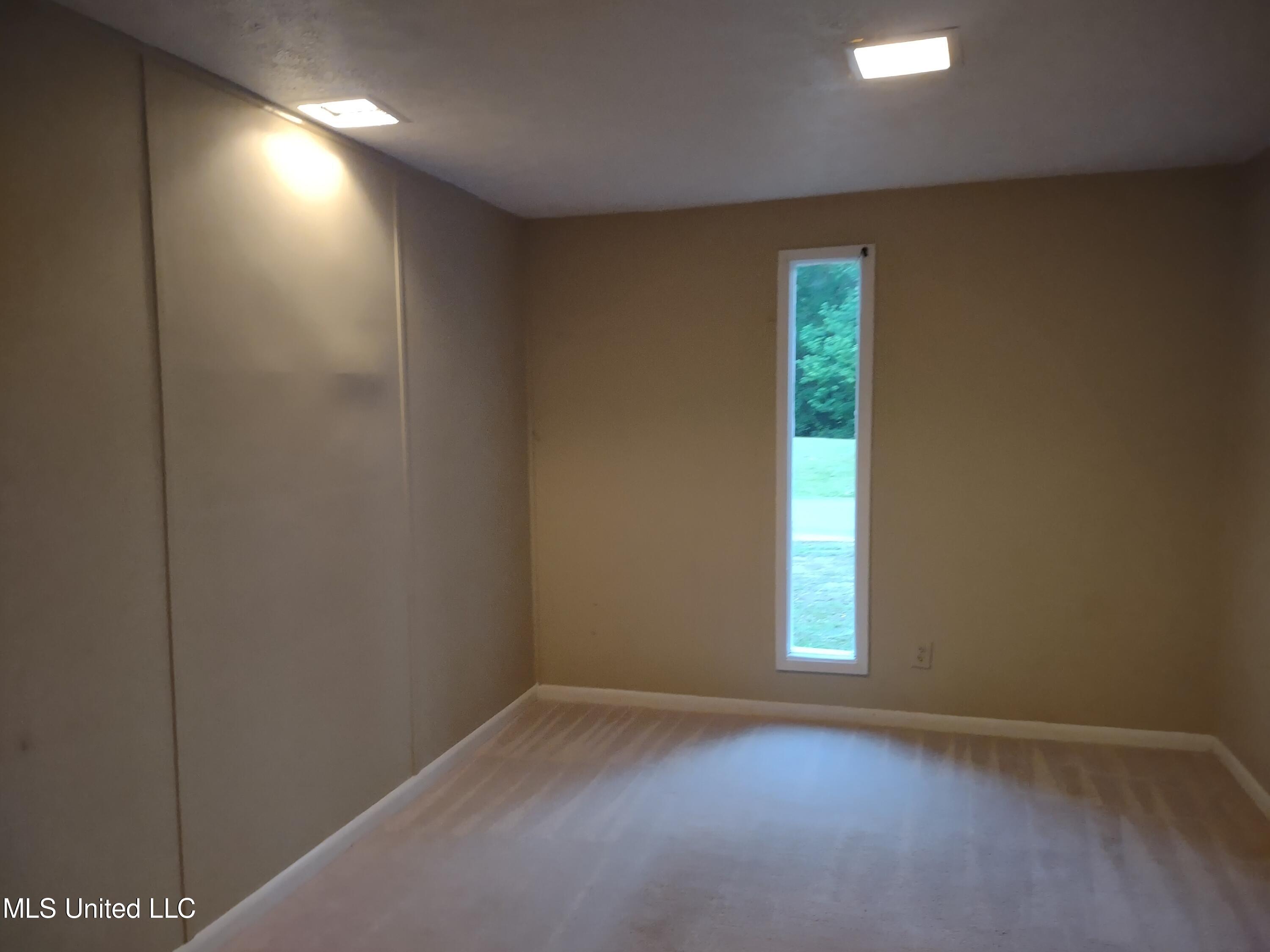 9209 Morgan Road Meridian, MS 39307 - Photo 6 of 12 16