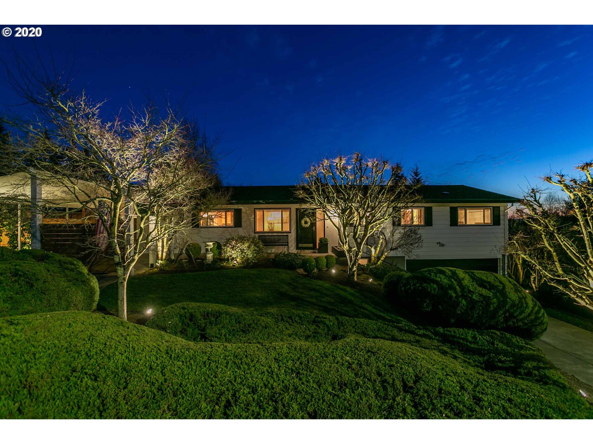 3330 Southwest Hamilton Street Portland, OR 97239 - Photo 1 of 32 Gallery Image 1