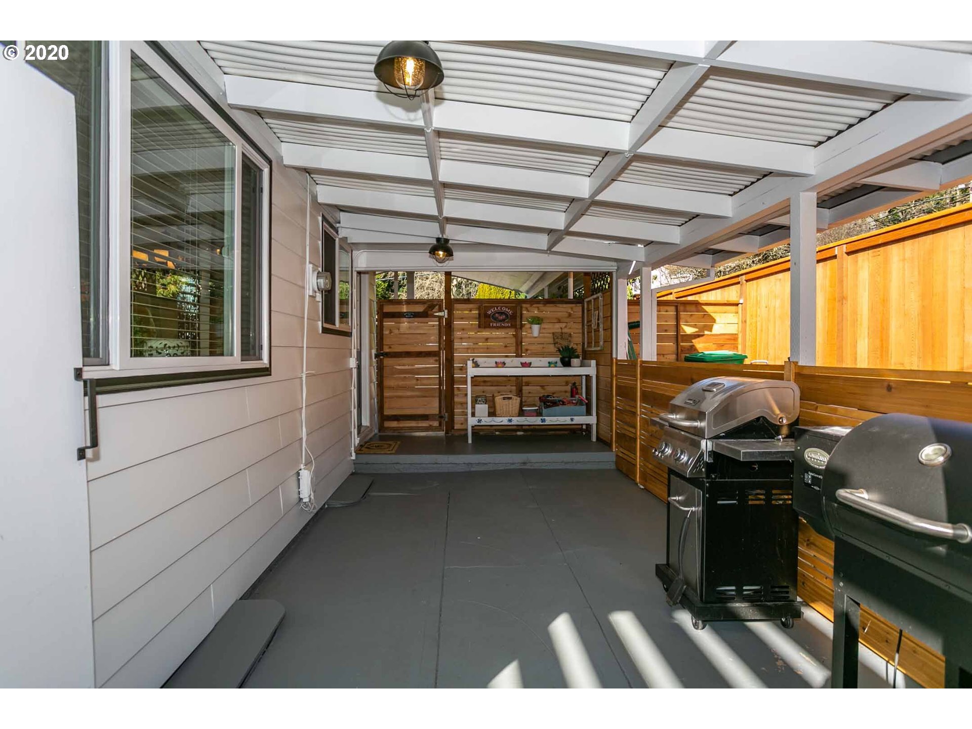 3330 Southwest Hamilton Street Portland, OR 97239 - Photo 30 of 32 Gallery Image 30