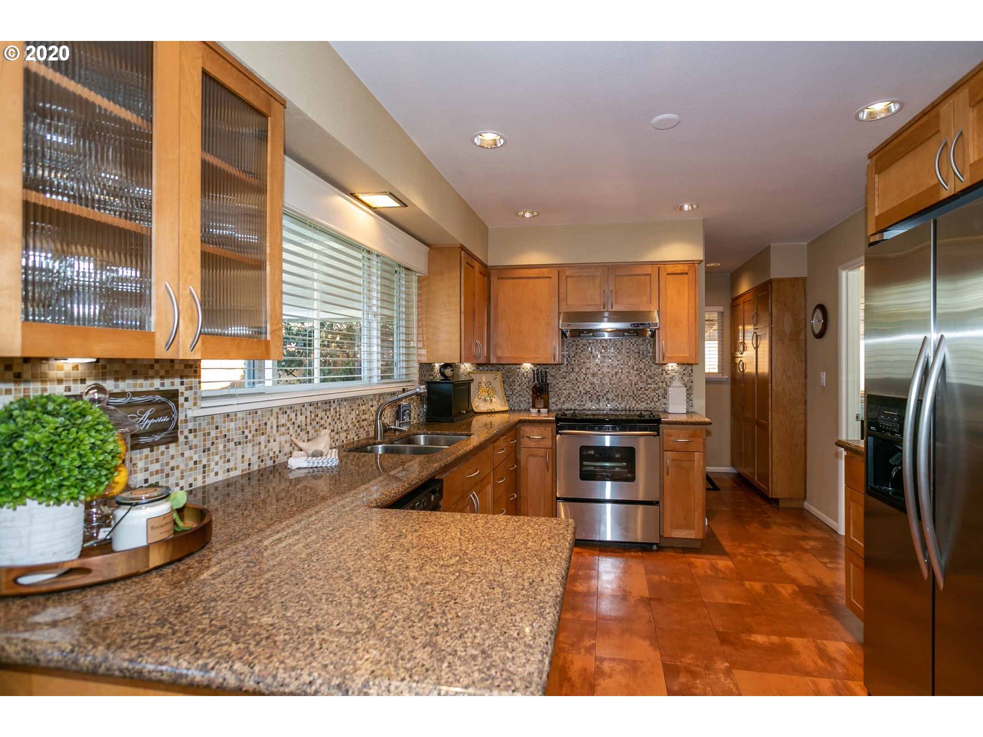 3330 Southwest Hamilton Street Portland, OR 97239 - Photo 5 of 32 Gallery Image 5
