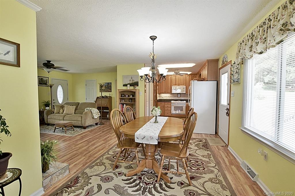 1009 Hollow Road Chester, SC 29706 - Photo 11 of 28 Gallery Image 11