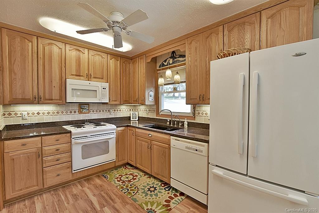 1009 Hollow Road Chester, SC 29706 - Photo 13 of 28 Gallery Image 13