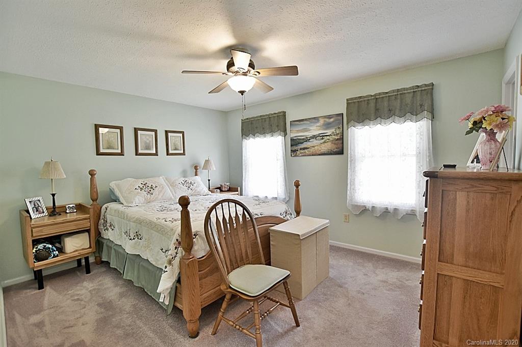 1009 Hollow Road Chester, SC 29706 - Photo 15 of 28 Gallery Image 15